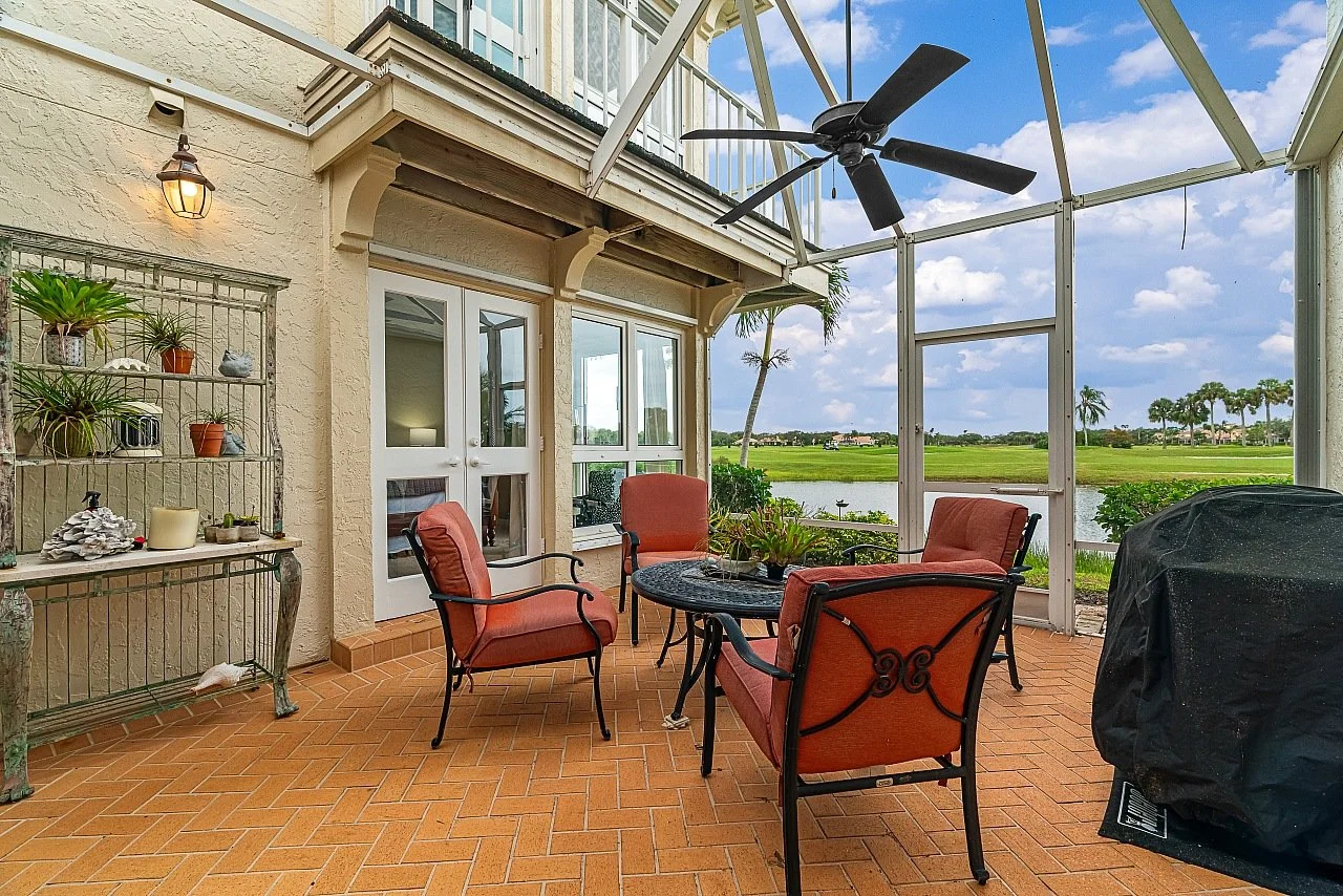 1432 St Davids Ln, Vero Beach, FL 32967