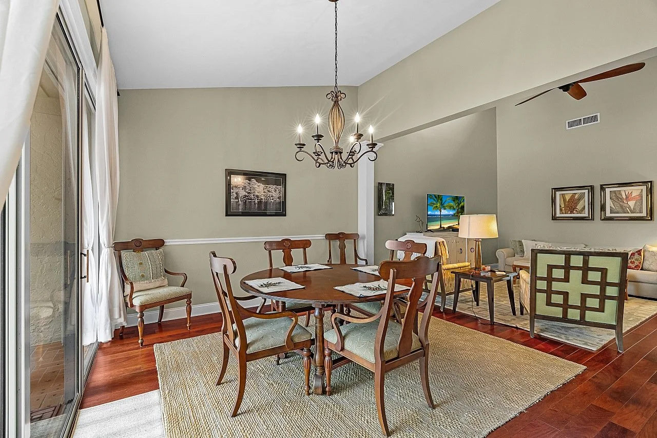 1432 St Davids Ln β photograph 18 of 33