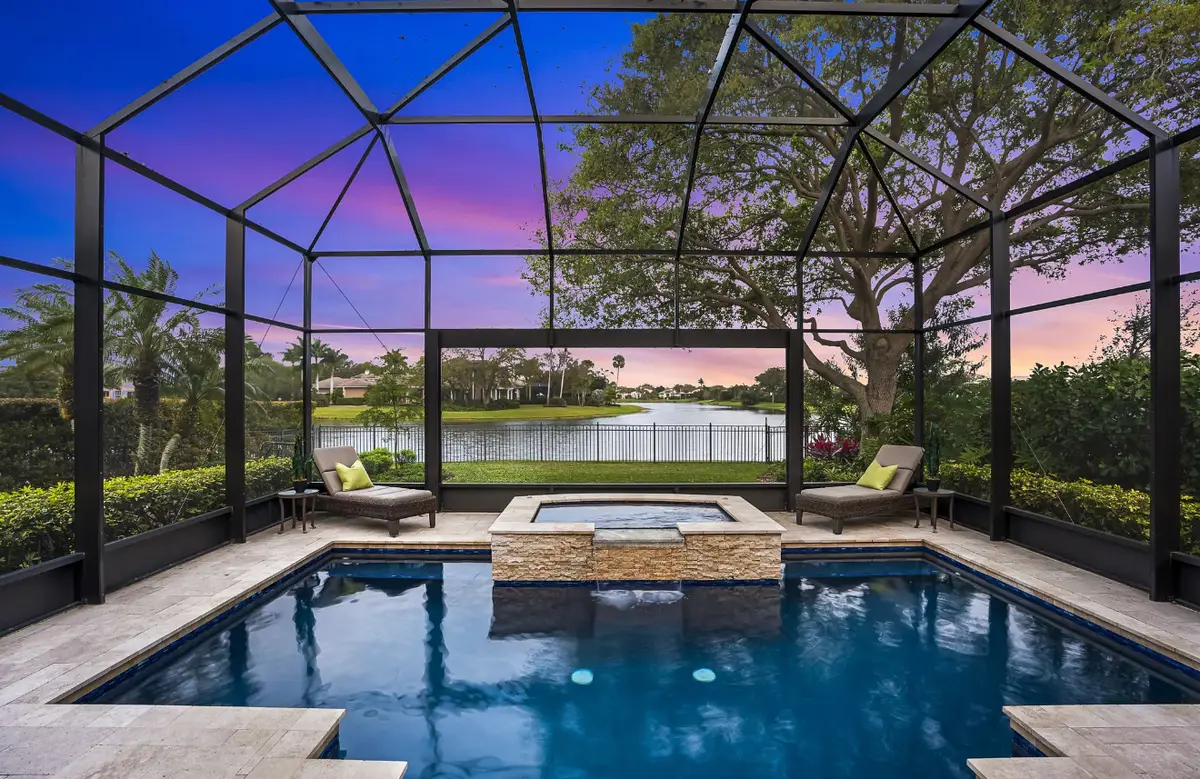 Riverfront and oceanfront property in Indian River Shores, Florida