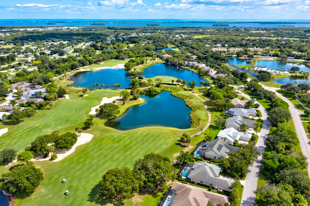 2340 Pine Valley Road: an aerial over the lake and the course
