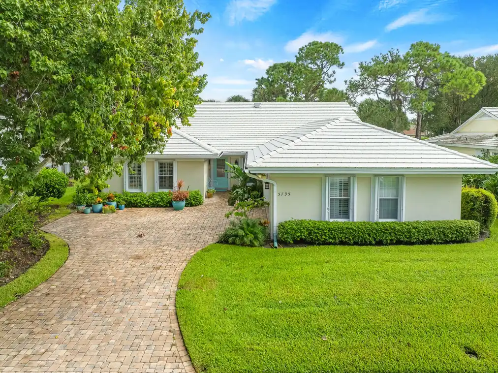 5795 Magnolia Lane: the front elevation, which reads as a house rather than a condominium