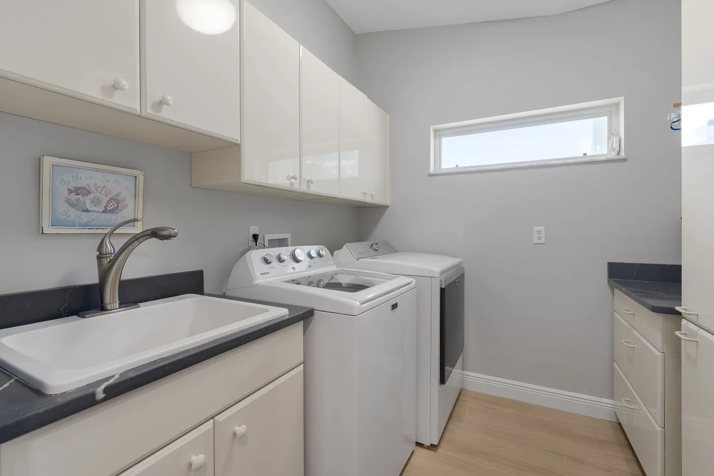 5795 Magnolia Lane: the laundry room