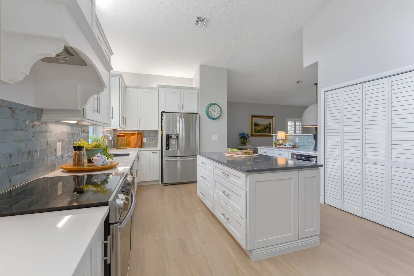 5795 Magnolia Lane: the kitchen and the storage wall